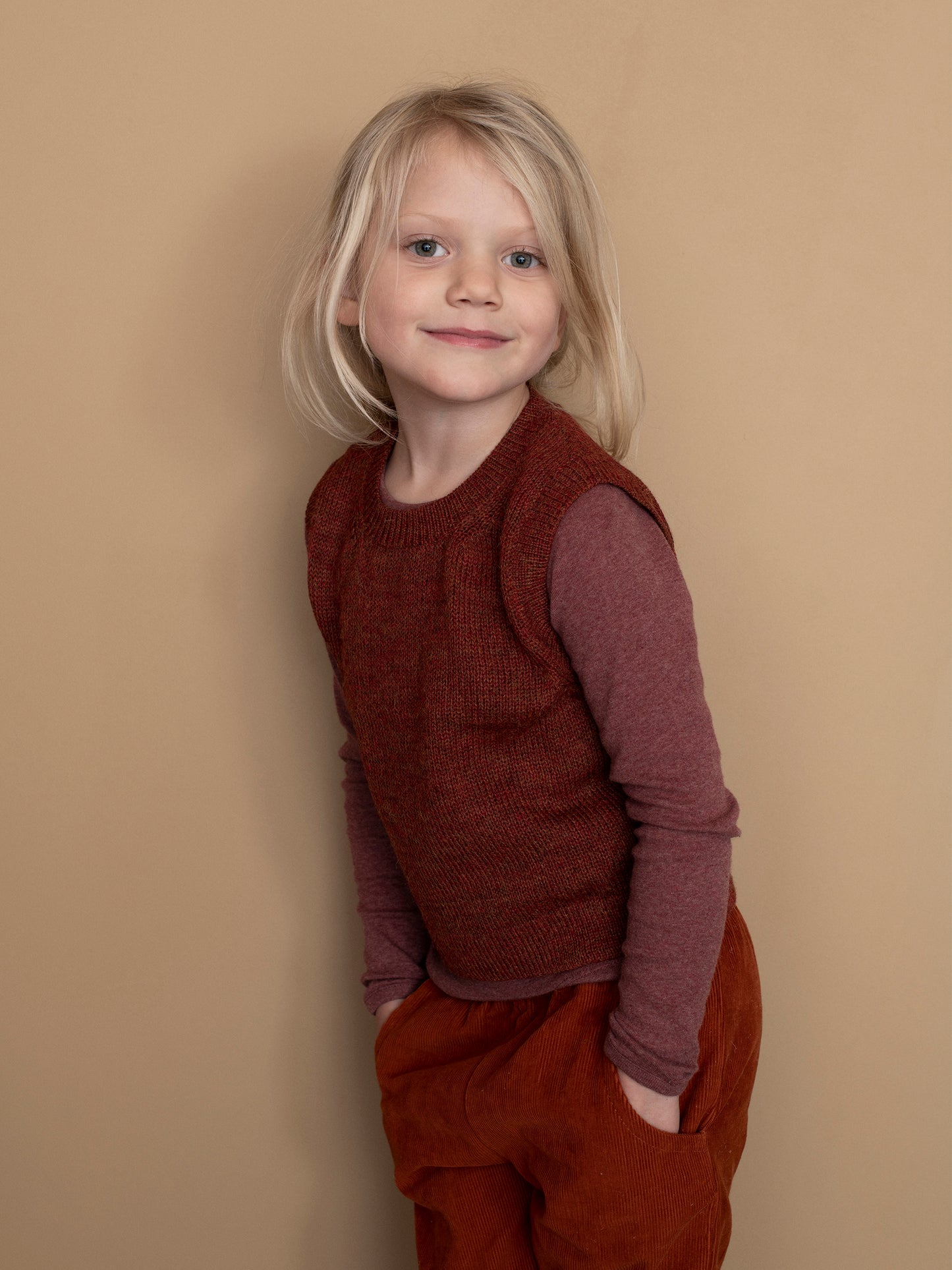 Alpaca mouwloze trui – Darkfig